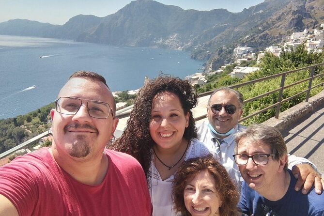 Tour of the Amalfi Coast for Small Groups With Lunch From Sorrento - Traveler Experience Insights