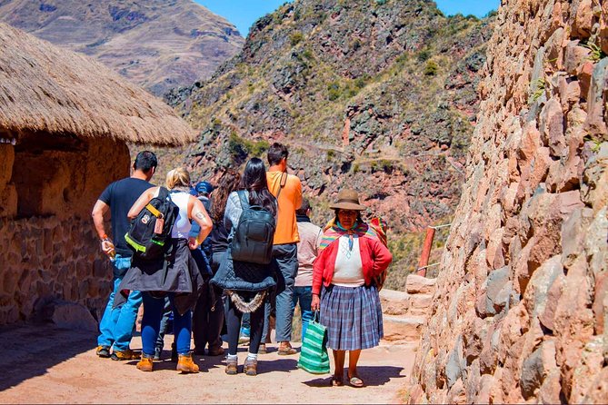 Tour to Sacred Valley of the Incas (1 Day)