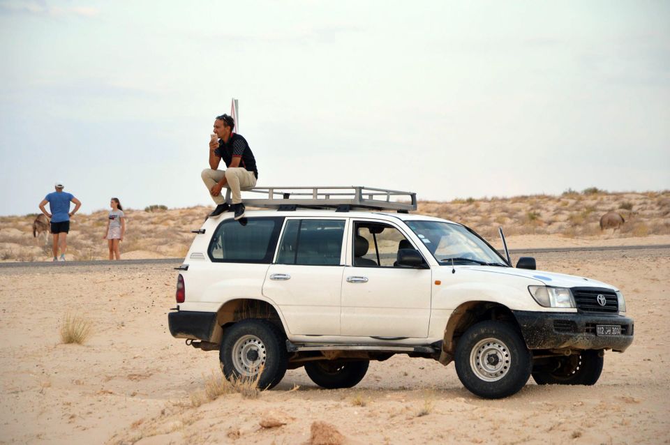 Tozeur: 2-Day Desert Overnight Stay in a Tent & Camel Trek - Location and Duration