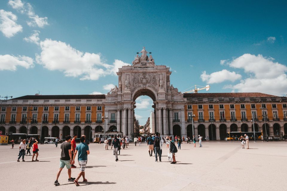 Unforgettable Walking Tour - Explore Lisbon in 2 Hours - Tour Location and Highlights