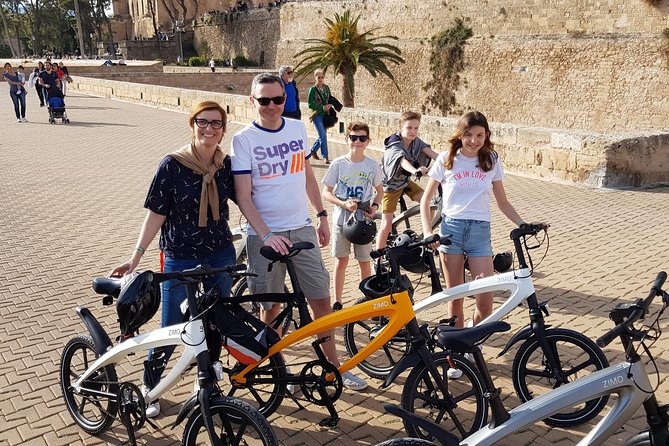 2 Hours Sightseeing E-Bike Tour in Palma De Mallorca - Reviews and Ratings