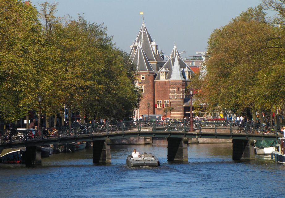 Amsterdam: Old Town Self-Guided Audio Walking Tour - Tour Experience