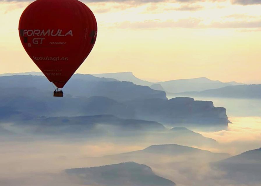 Barcelona: Pre-Pyrenees Hot Air Balloon Tour - Experience and Itinerary