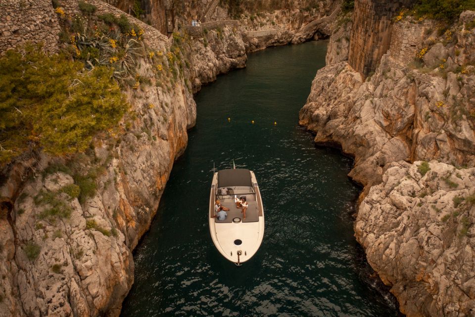 Capri: Highlights Luxury Private Tour - Duration, Languages, and Highlights