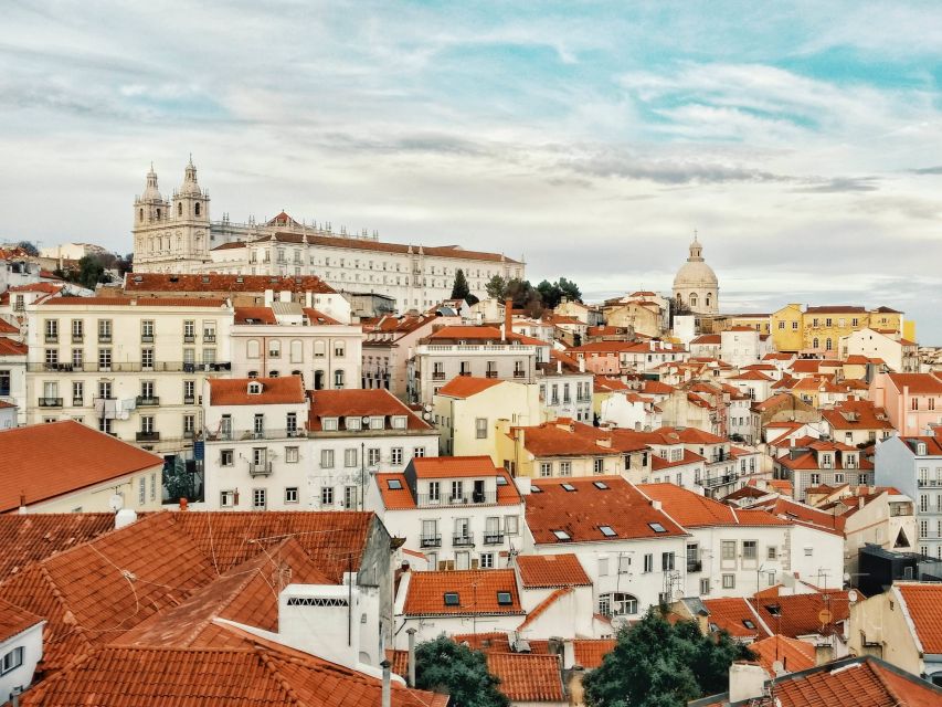 Captivating Lisbon Walk: History, Views, and Culture - Description