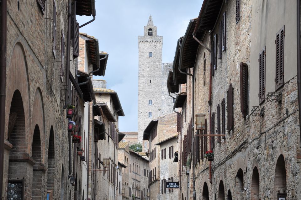 Florence: Full-Day Private Tour of Chianti and San Gimignano - Pricing and Booking