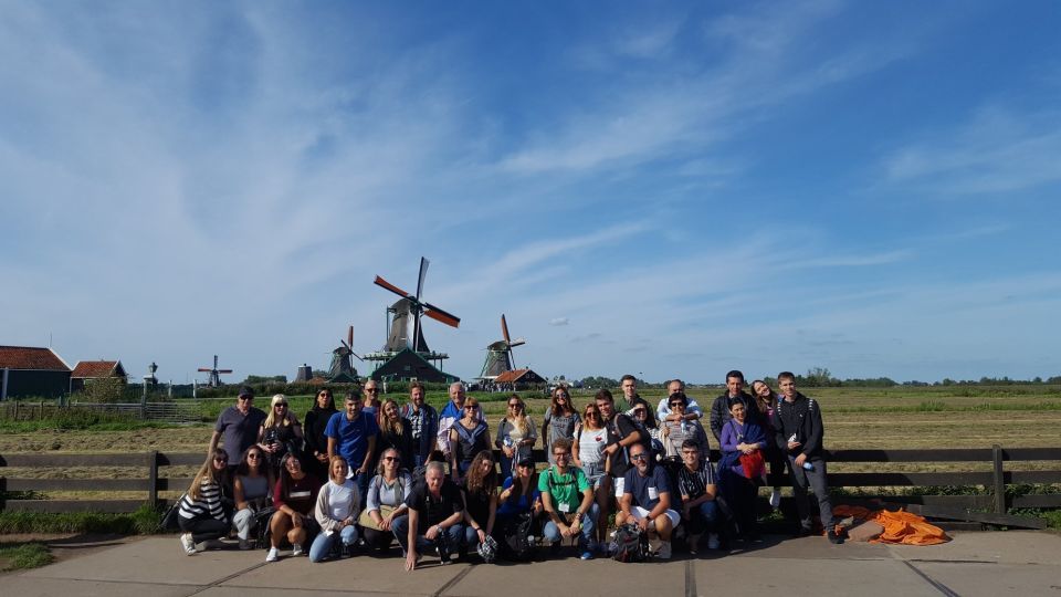 From Amsterdam: Windmills of Zaanse Schans Tour in Spanish - Tour Experience