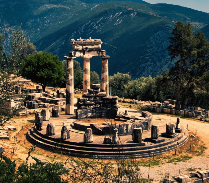 From Athens: Private Minibus Road Trip to Delphi - Activity Description