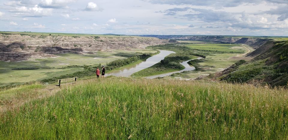 From Calgary: Drumheller and Badlands Tour - Pricing and Duration