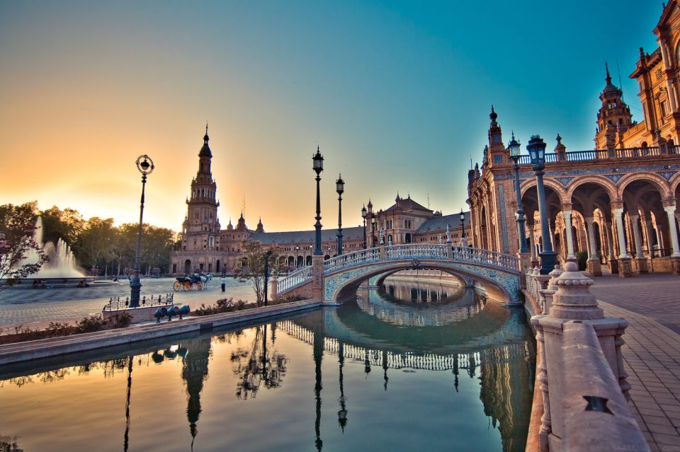 From Malaga: Private Seville, Alcazar and Cathedral Day Trip - Activity Description
