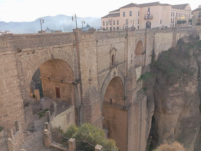 From Málaga: Private Tour to Ronda and Setenil - Customer Experience