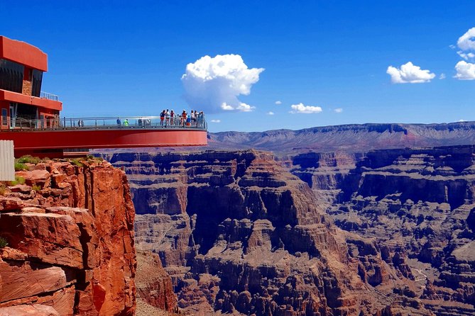 Grand Canyon Skywalk & Hoover Dam Small Group Tour - Tour Logistics