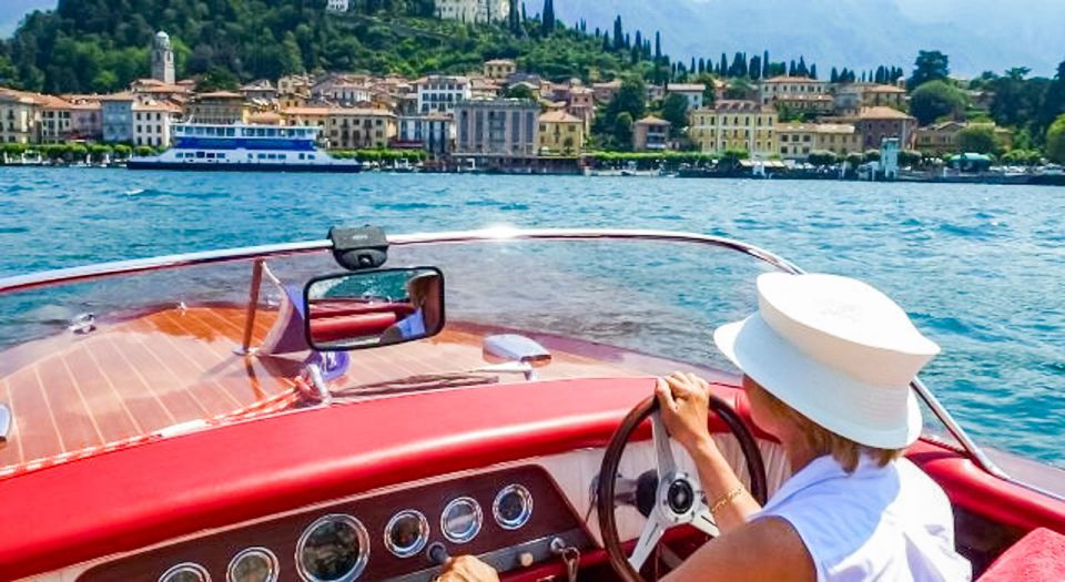 Lake Como: Classic Speedboat Private Tour With Lunch - Experience