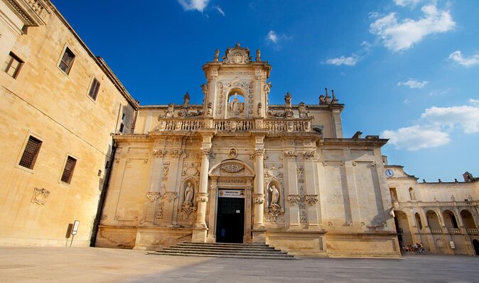 Lecce Historical Attractions Tour Group (2h) - Historical Landmarks Visited
