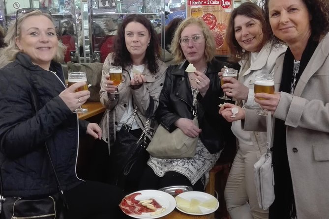 Madrid Historical Walking Tour With Food Tasting and Dinner - Tour Experience