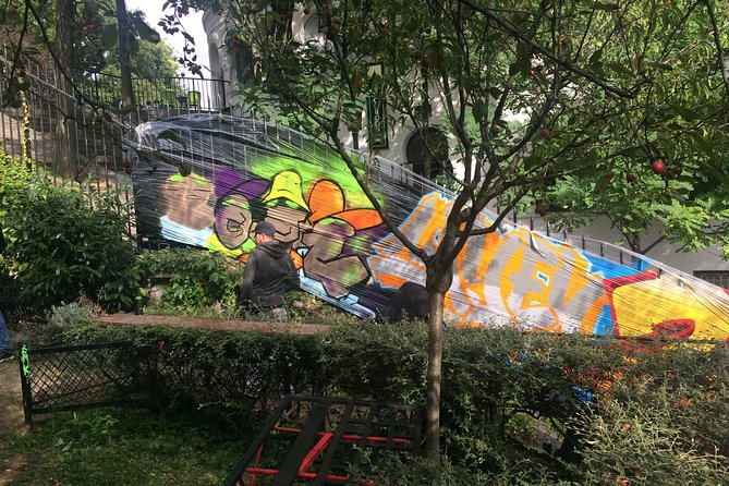 Montmartre Street Art Tour With an Artist - Limited Group Size
