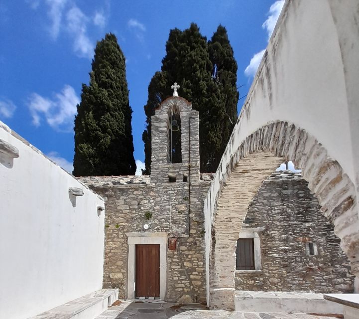 Naxos: Countryside Hike Among Villages & Byzantine Churches - Experience Description