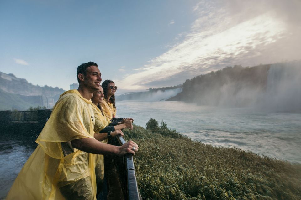 Niagara Falls: Walking Tour With Journey Behind the Falls - Tour Itinerary