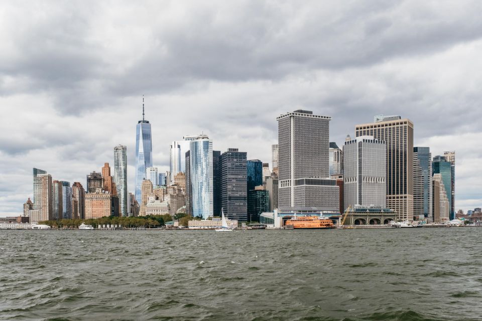 NYC: Admire Manhattans Architecture on a 1920s Yacht Cruise - Customer Reviews