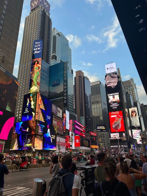 NYC: Times Square Video Experience - Experience Offered