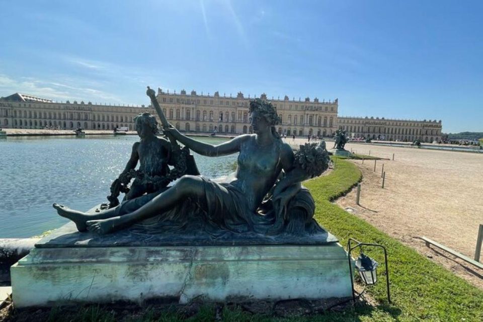 Paris: Château De Versailles and Giverny Excursion - Booking and Cancellation Policy