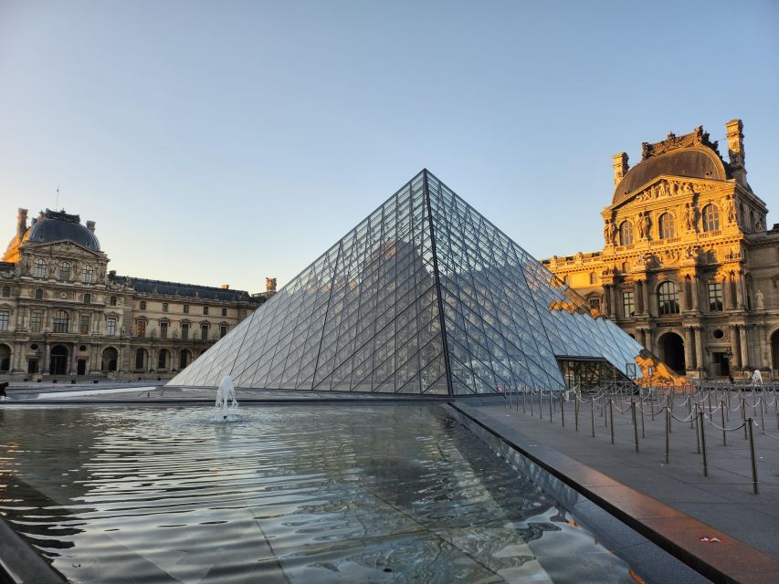 Paris: Paris Without People Guided Bike Tour at Sunrise - Experience Highlights