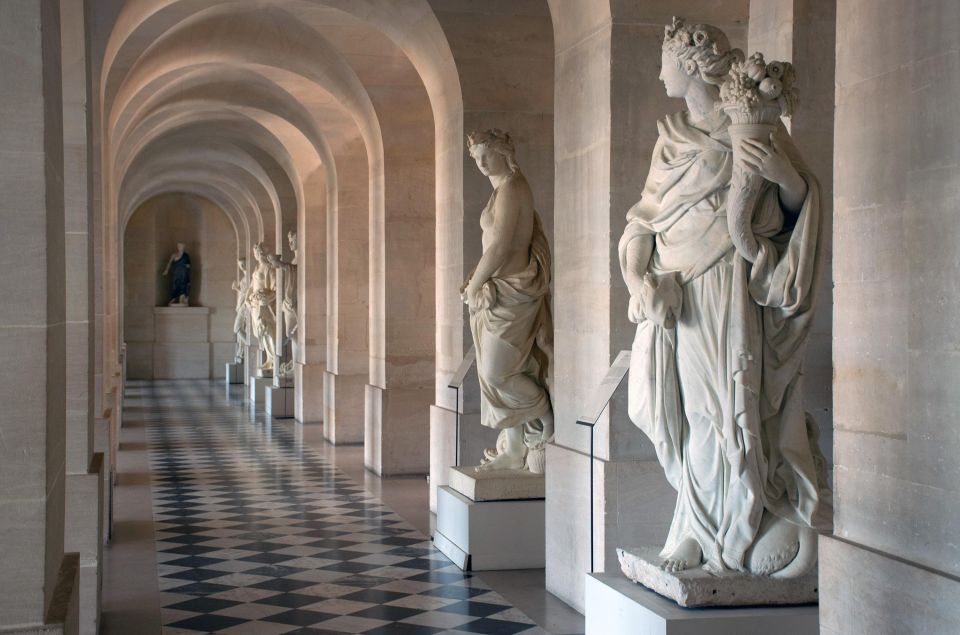 Paris to Versailles: Private Guided Tour With Transport - Experience Highlights