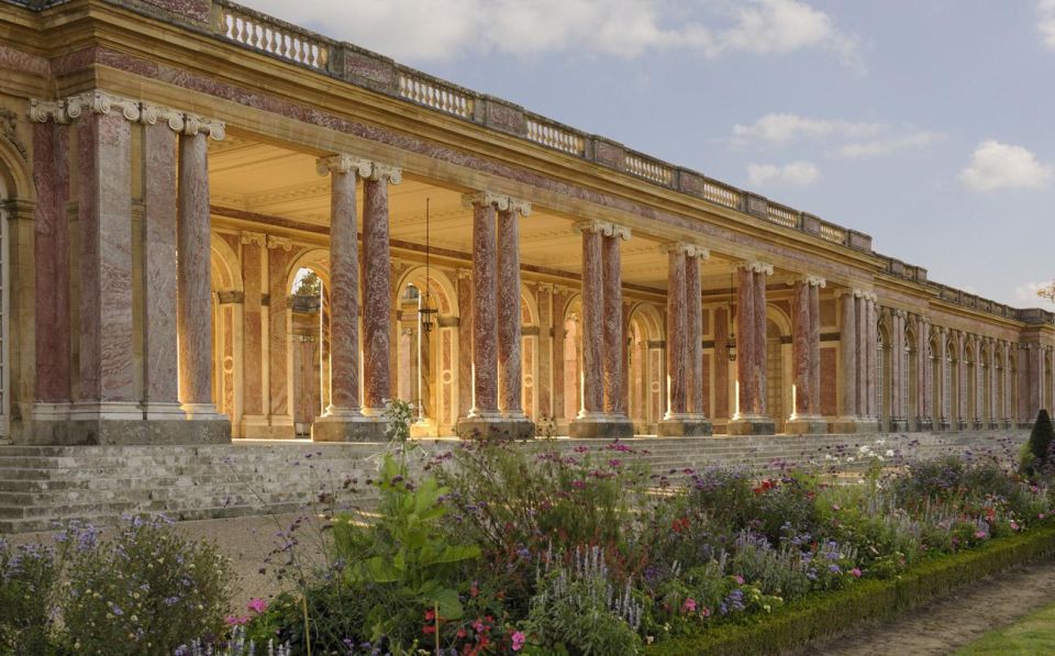 Paris: Transfer to Palace of Versailles - Exclusive Visit to Palace of Versailles