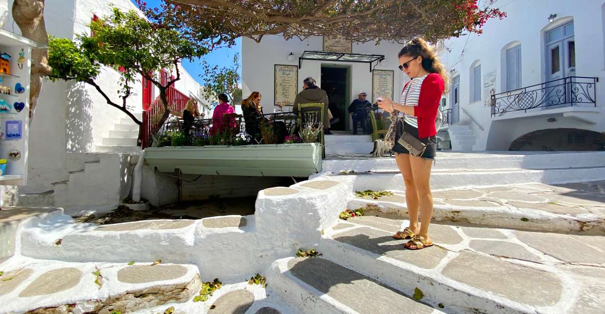 Paros: Old Town Self-Guided Game & Tour - Game & Tour Experience