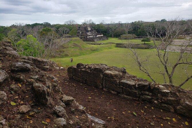 Private Altun Ha Ruins With Rum Factory & Belize Sign From Belize City - Tour Guide Expertise
