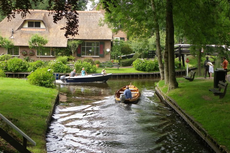 Private Day Trip to Giethoorn and the Afsluitdijk - Booking Details and Inclusions