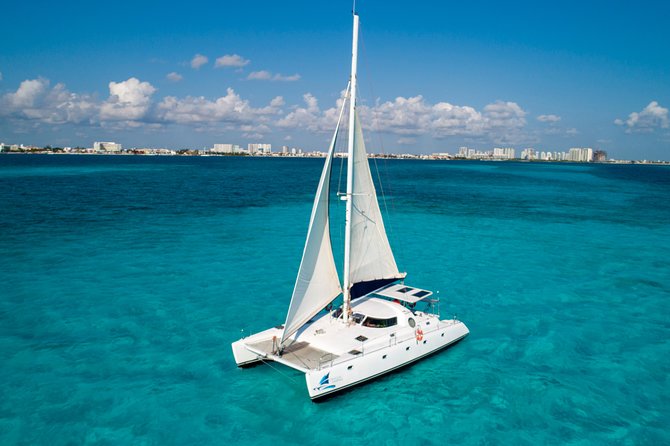 Private Isla Mujeres Catamaran Tour - Manta Boat - for up to 40 People - Tour Duration and Inclusions