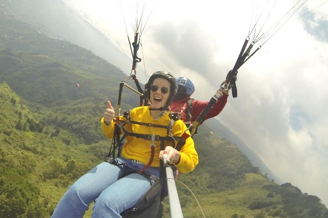 Private Paragliding Adventure From Medellin  - Medellín - Stunning Views and Experience