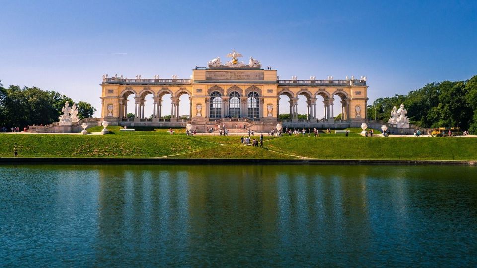 Private Schönbrunn Palace Tour: Entrance Included - Reservation and Payment Details