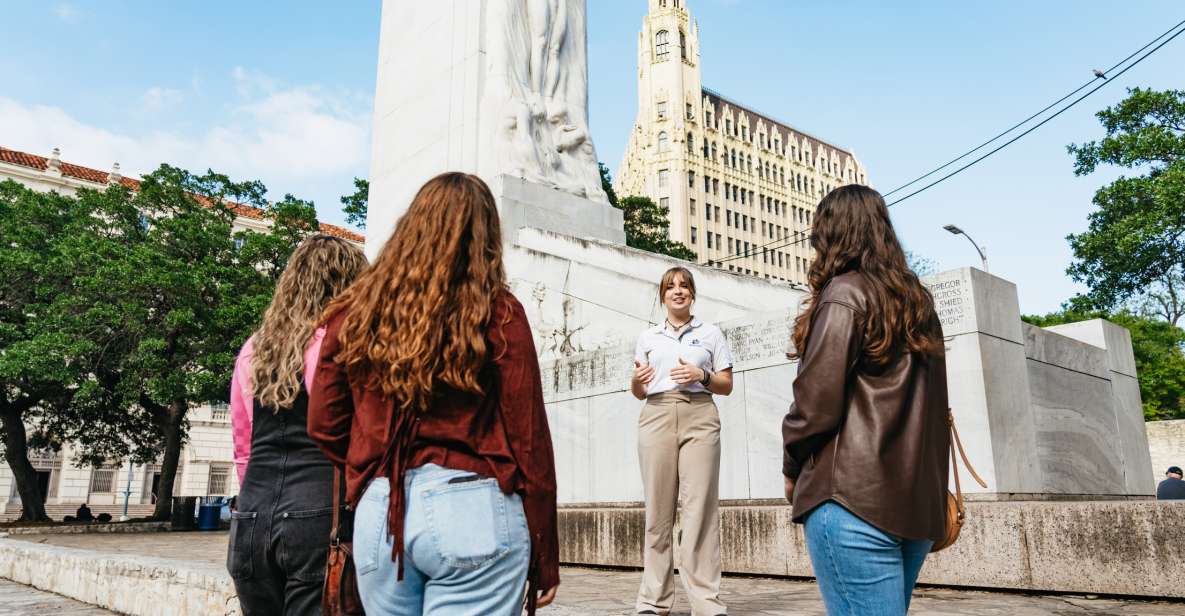 San Antonio: Small Group Night Tour With River Walk Cruise - Tower of the Americas Visit