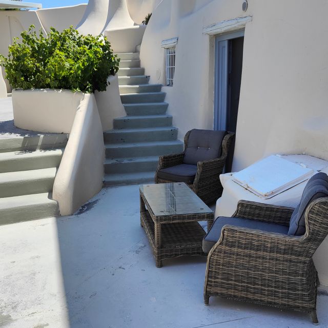 Santorini: Couples Massage & Day Pool, Jacuzzi, Gym Access - Booking Information