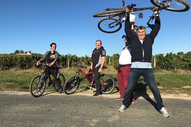 Sauternes Castle and Vineyard Guided Bike Tour  - France - Meeting Point and Schedule