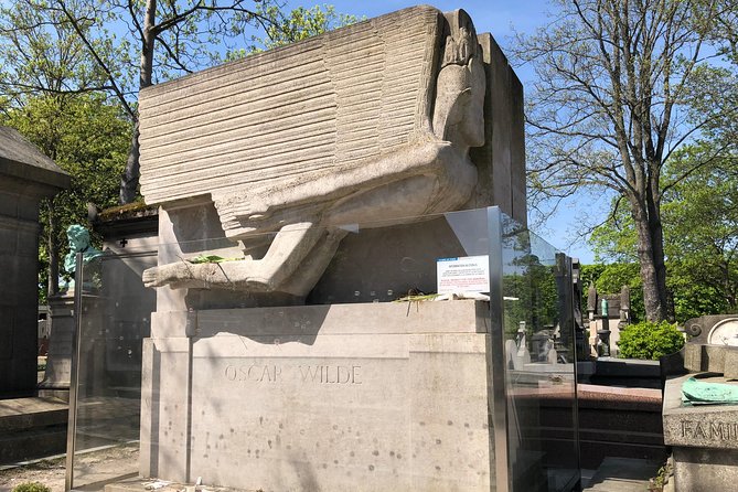 Semi-Private Père Lachaise Cemetery Tour - Inclusions and Amenities