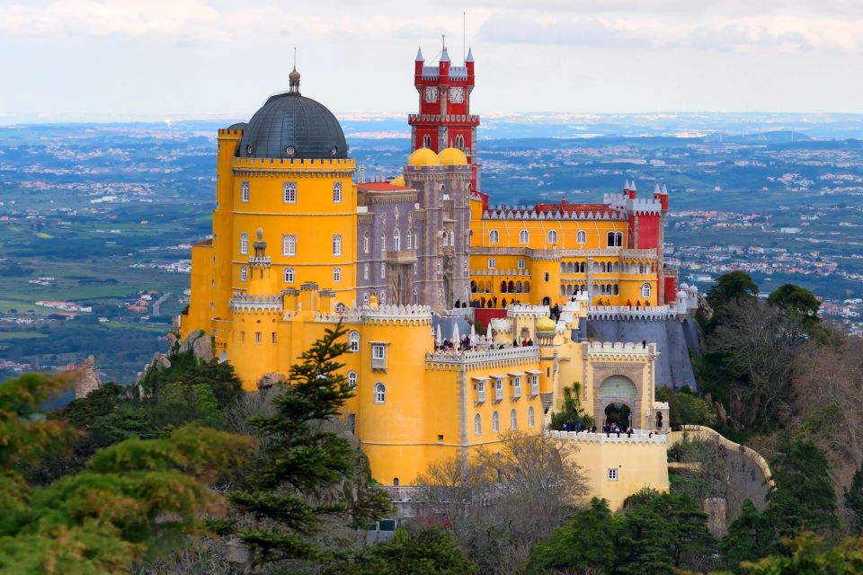 Sintra: 2 Hours Guided Sightseeing Tour by Vintage Tuk/Buggy - Tour Highlights