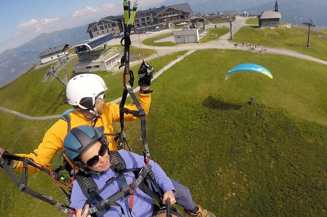The Best Paragliding Tandem Flights in Zell Am See Kaprun - Top Scenic Routes for Tandem Flights