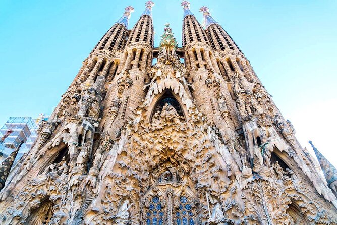 The Gaudi Tour (Small Group): Sagrada Familia & Park Guell - Hassle-Free Experience