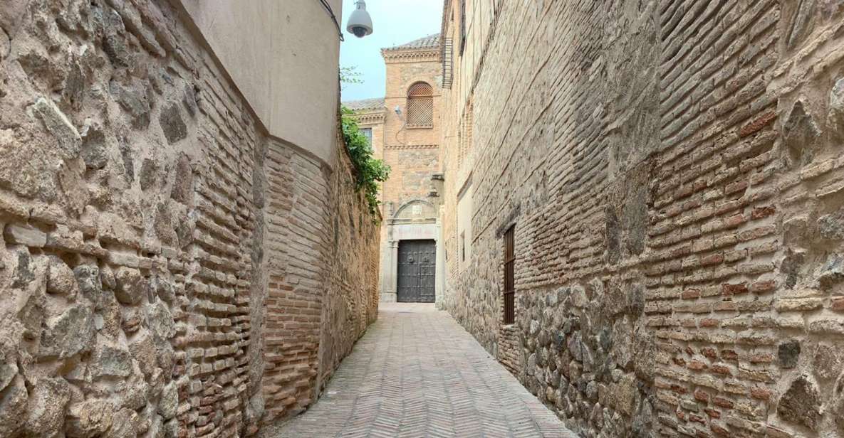 Toledo: Sepharad Jewish Quarter Walking Tour - Activity Description