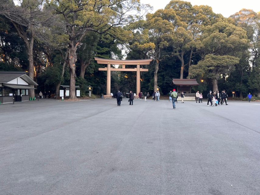 Tour in Meiji Shrine, Red Ink Stamp Experience and Shopping - Experience at Meiji Shrine