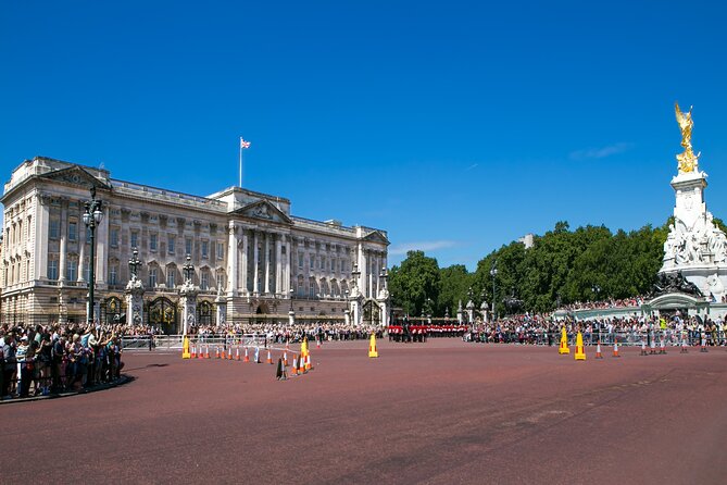 Tour of London: Westminster Abbey, Big Ben, Buckingham Palace - Meeting Point Details