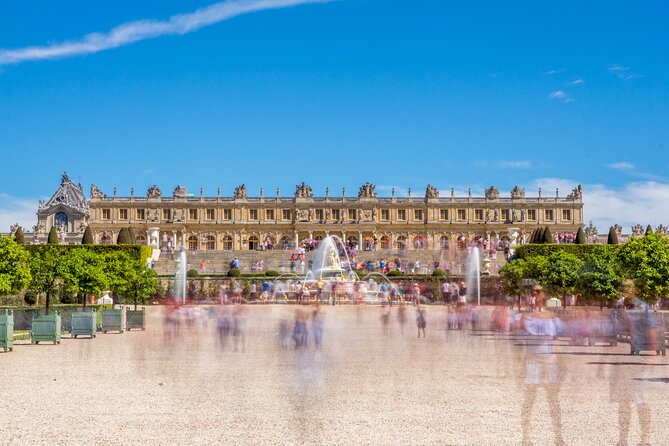 Versailles Palace Live Tour With Gardens Access From Paris - Group Size and Skip-the-Line Tickets