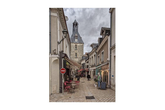 Walking Photography Tour of Amboise Conducted in English - Additional Tour Information