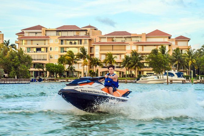 Waverunners Rentals in Cancun - Tour Information