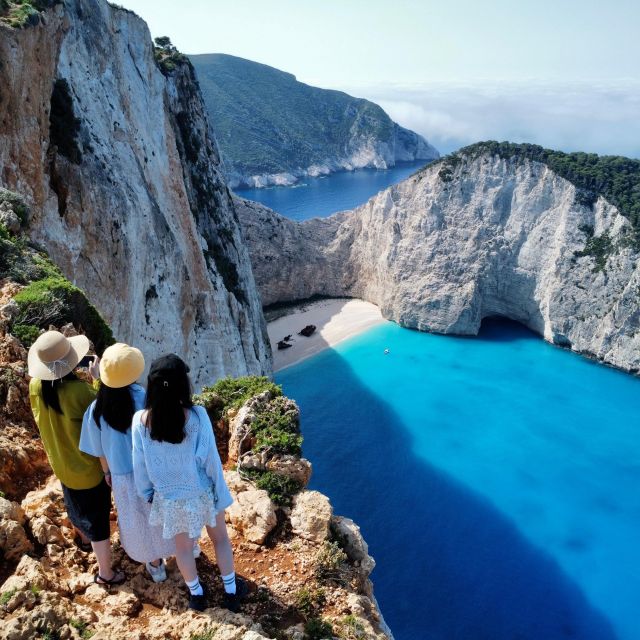 Zakynthos: VIP Semi-Private Day Tour to Navagio & Blue Caves - Group Size and Languages