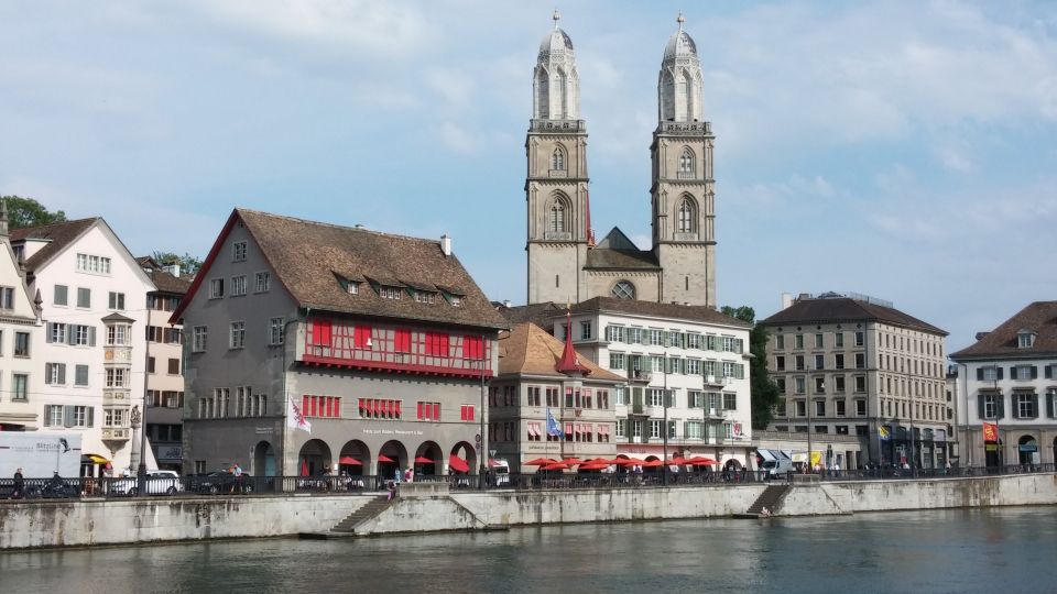 Zurich: Private Walking Tour With a Local Guide - Accessibility and Group Size