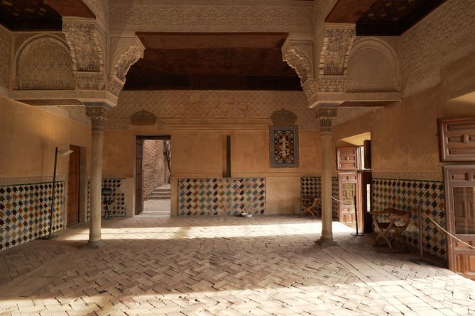 Alhambra and Nasrid Palaces Skip the Line Entrance From Seville - Additional Information